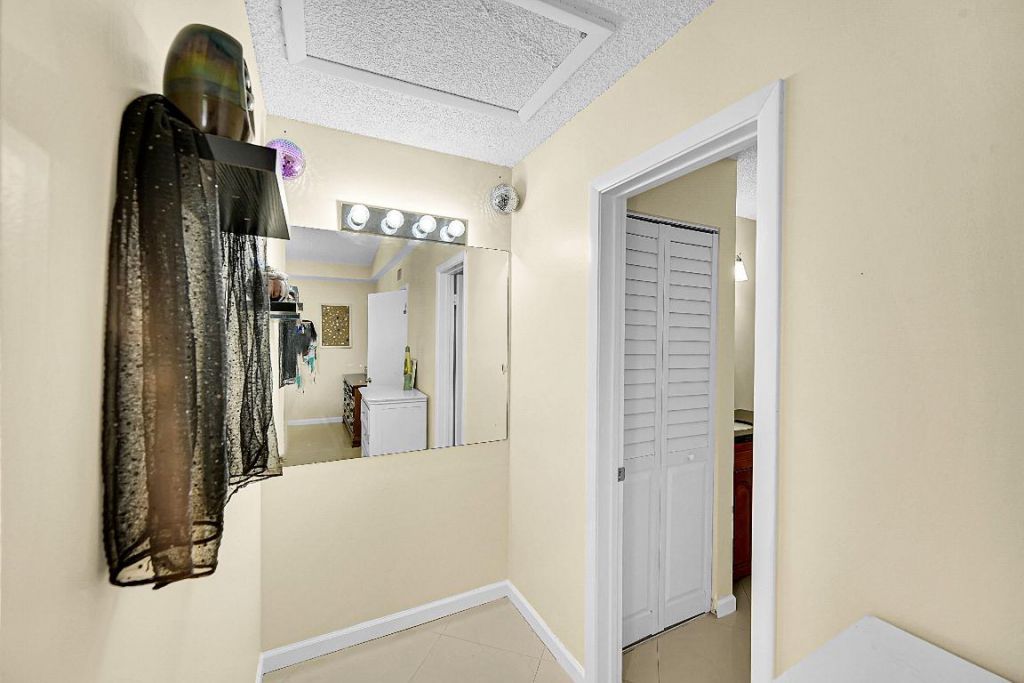 931 Lyons Road, Unit 4201, Coconut Creek, FL 33063 Photo