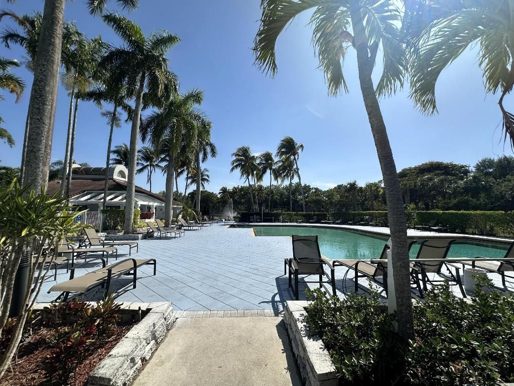 931 Lyons Road, Unit 4201, Coconut Creek, FL 33063 Photo