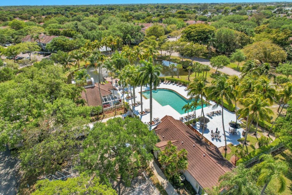 931 Lyons Road, Unit 4201, Coconut Creek, FL 33063 Photo