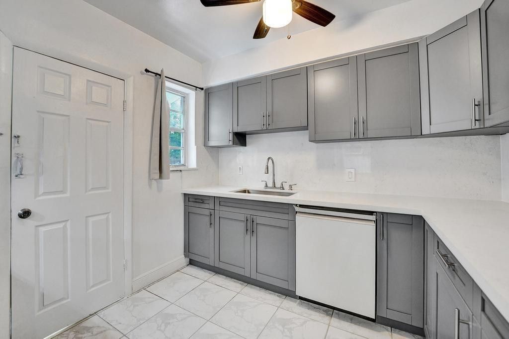 1836 SW 9th Avenue, Fort Lauderdale, FL 33315 Photo