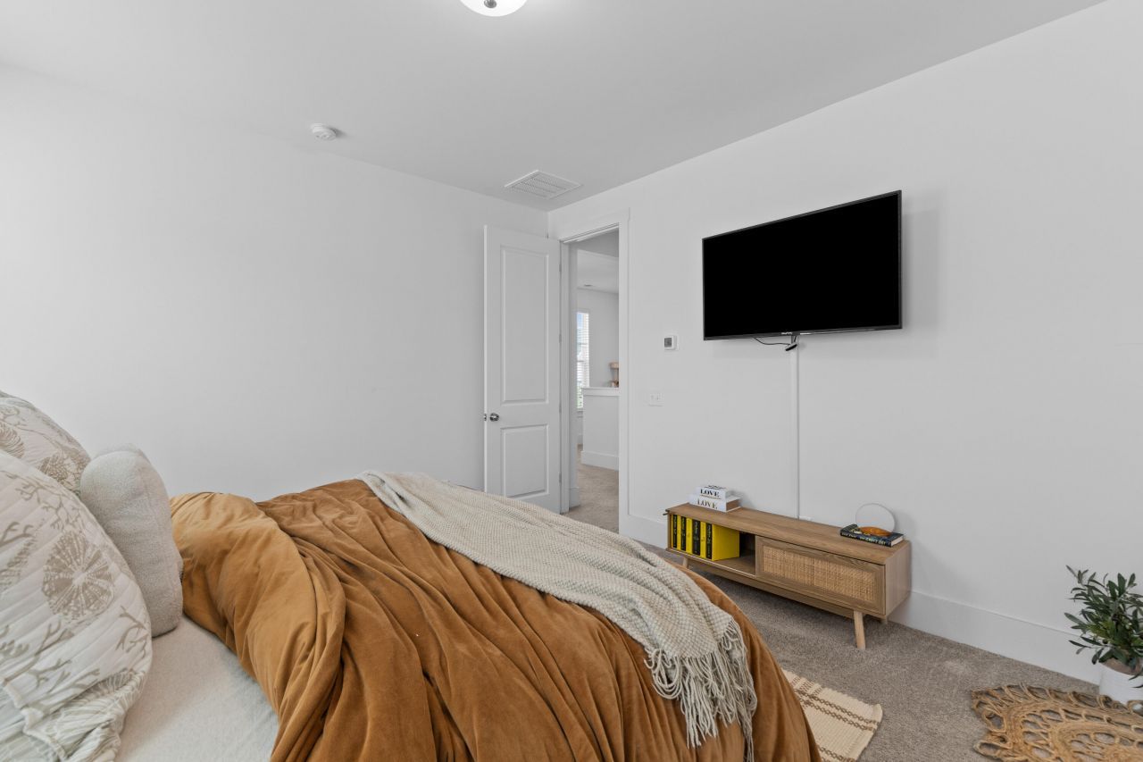 1223 Homecoming Boulevard Photo 17