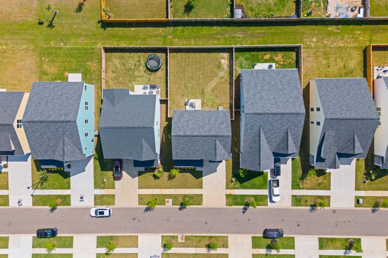 1223 Homecoming Boulevard Photo 33