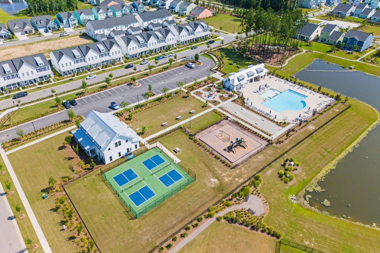 1223 Homecoming Boulevard Photo 40