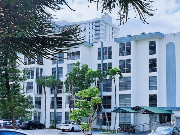 17570 Atlantic Blvd , Unit 104, Sunny Isles Beach, FL 33160