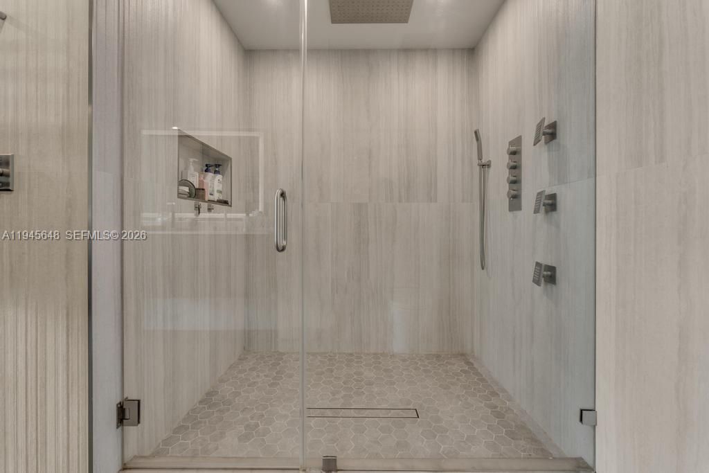 888 Biscayne Blvd , Unit 2409, Miami, FL 33132 Photo