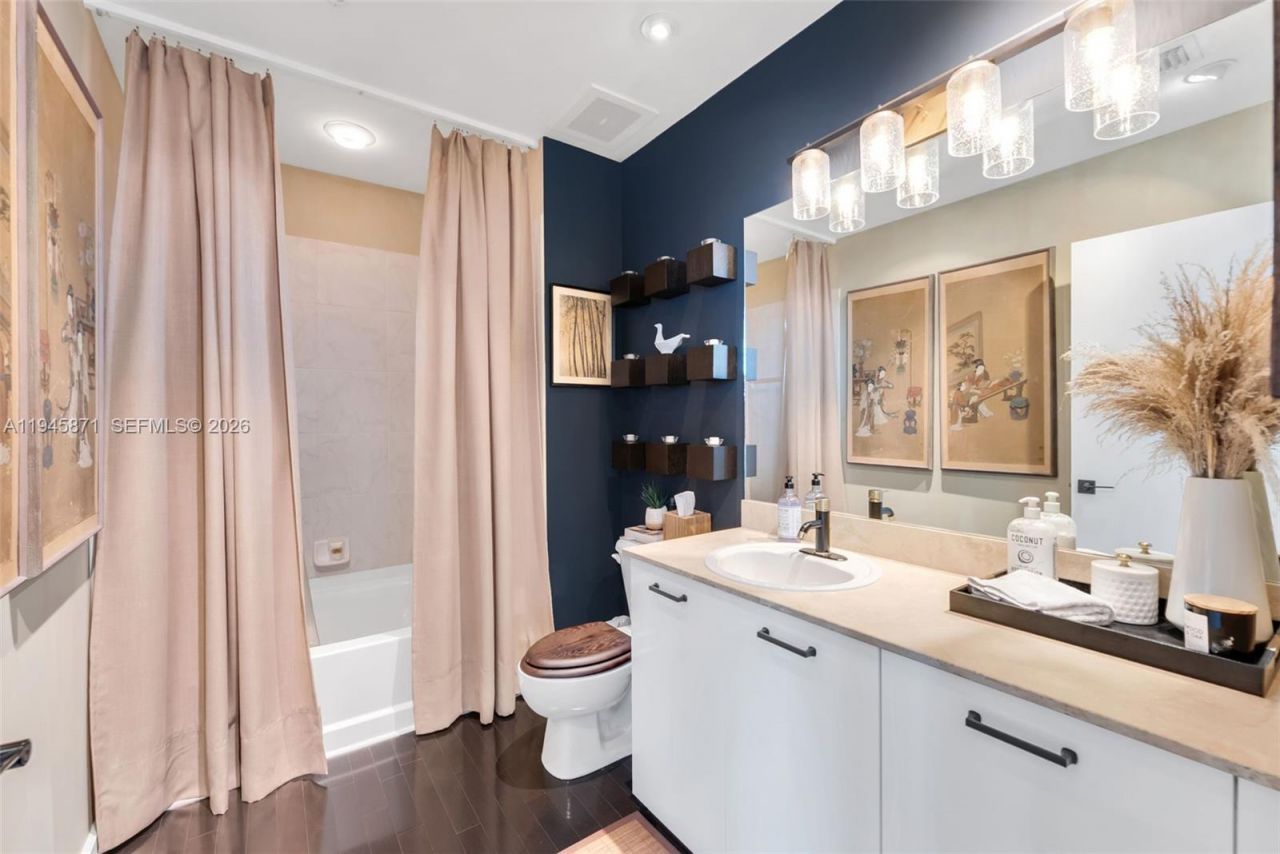 2275 Biscayne Blvd , Unit 705, Miami, FL 33137 Photo