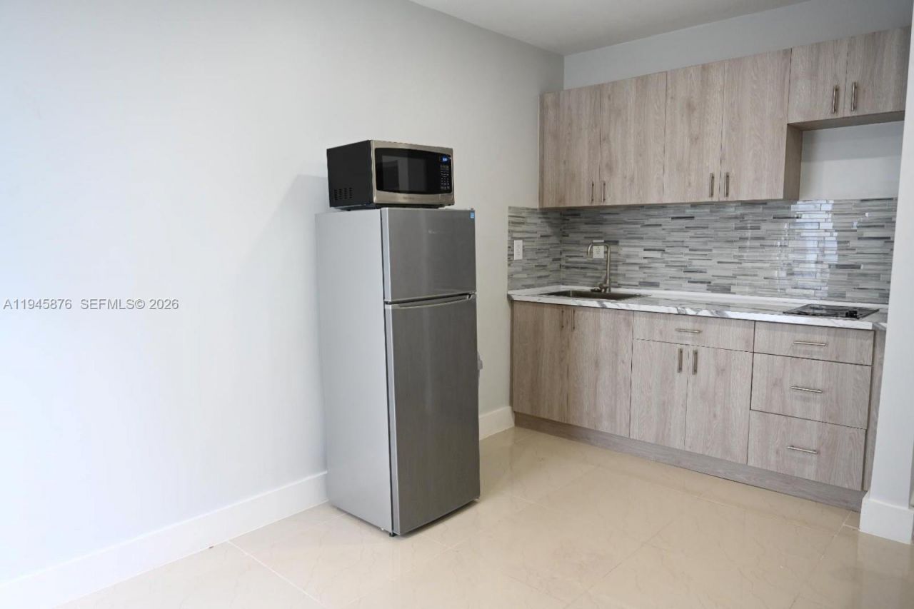 7545 NW 3rd Ave , Unit 4, Miami, FL 33150 Photo