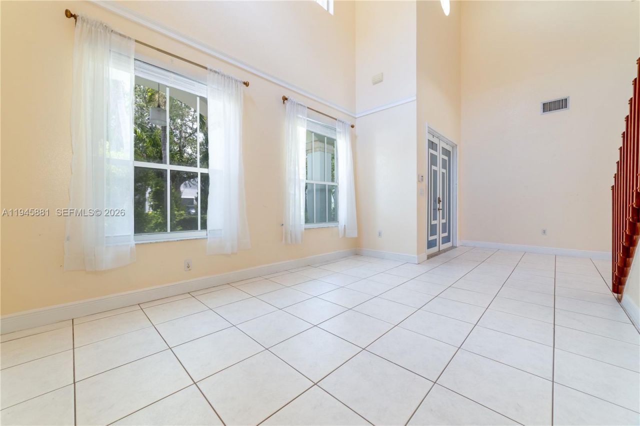 11504 SW 152nd Ct, Miami, FL 33196 Photo