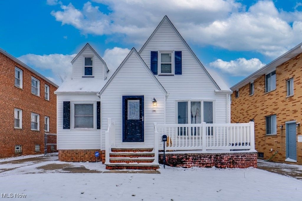 6506 Orchard Avenue, Parma, OH 44129 Main Photo