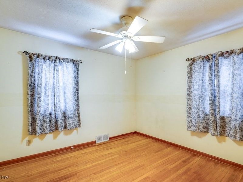 6506 Orchard Avenue, Parma, OH 44129 Photo 10