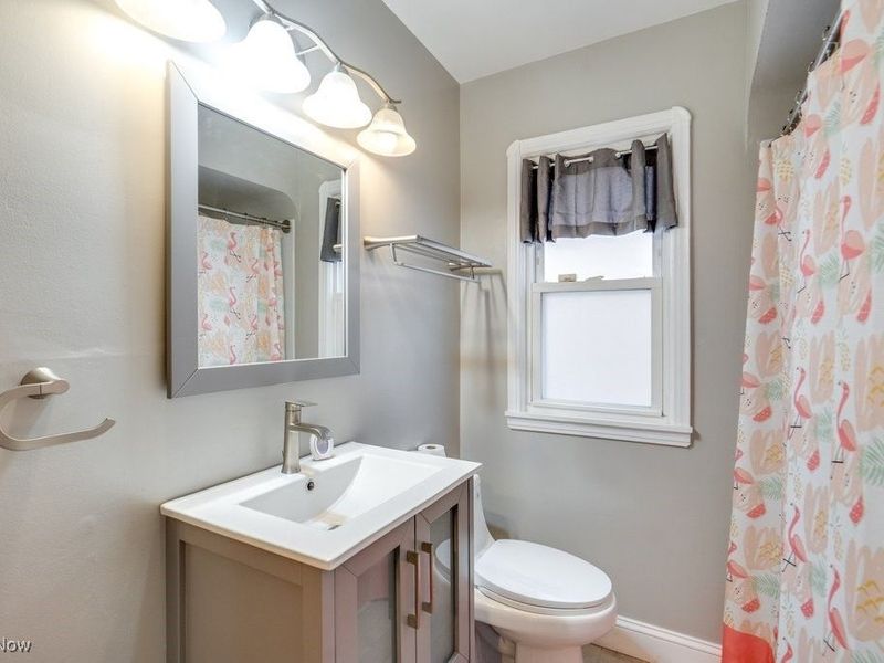 6506 Orchard Avenue, Parma, OH 44129 Photo 12