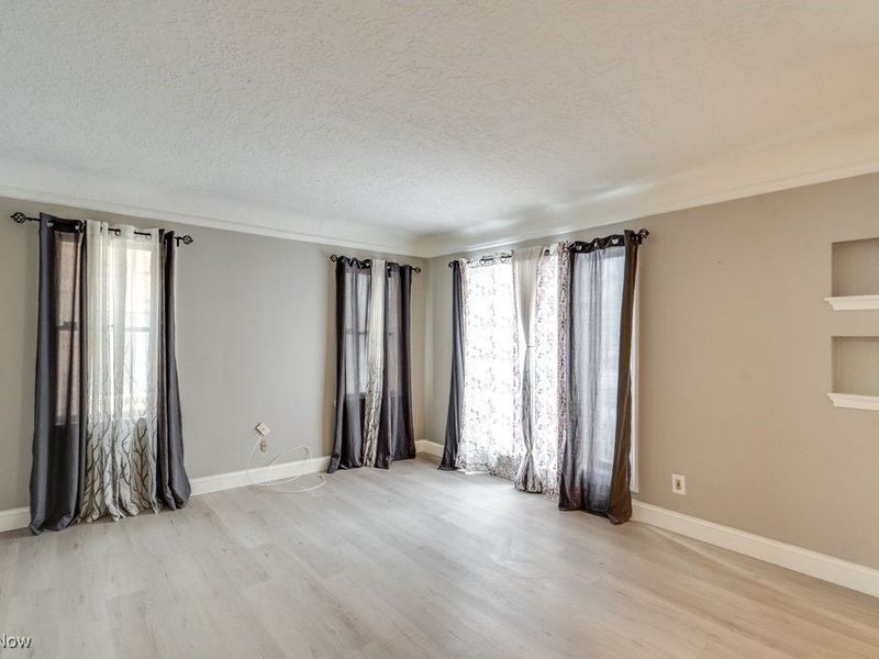 6506 Orchard Avenue, Parma, OH 44129 Photo 3