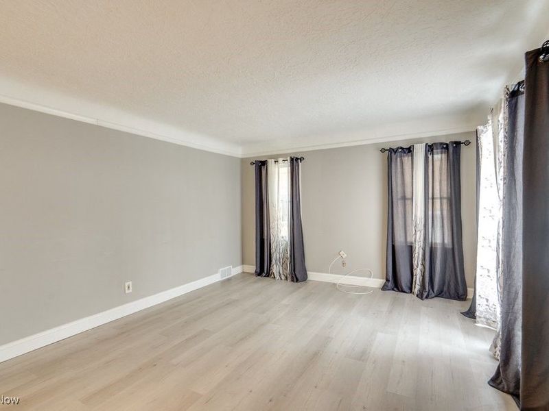 6506 Orchard Avenue, Parma, OH 44129 Photo 4