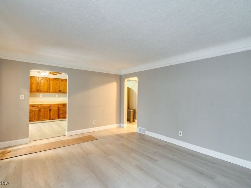 6506 Orchard Avenue, Parma, OH 44129 Photo 6