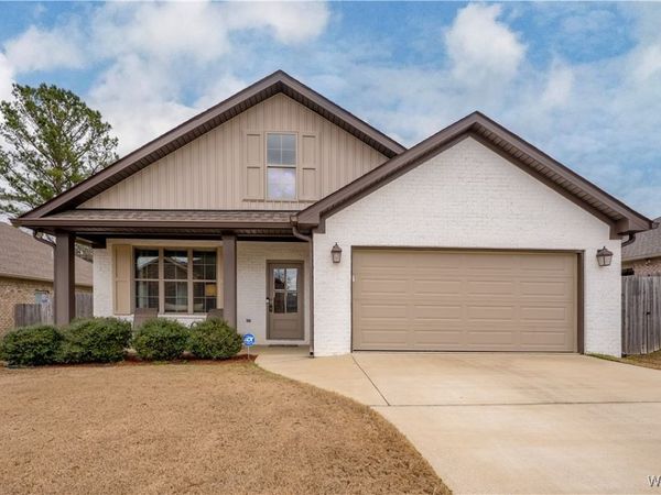 635 Camille Lane, Tuscaloosa, AL 35405