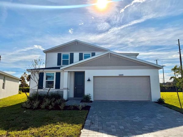 5445 Hampton Park Circle, Vero Beach, FL 32966