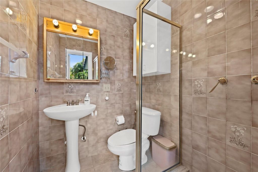 3301 NE 27th Ave, Lighthouse Point, FL 33064 Photo