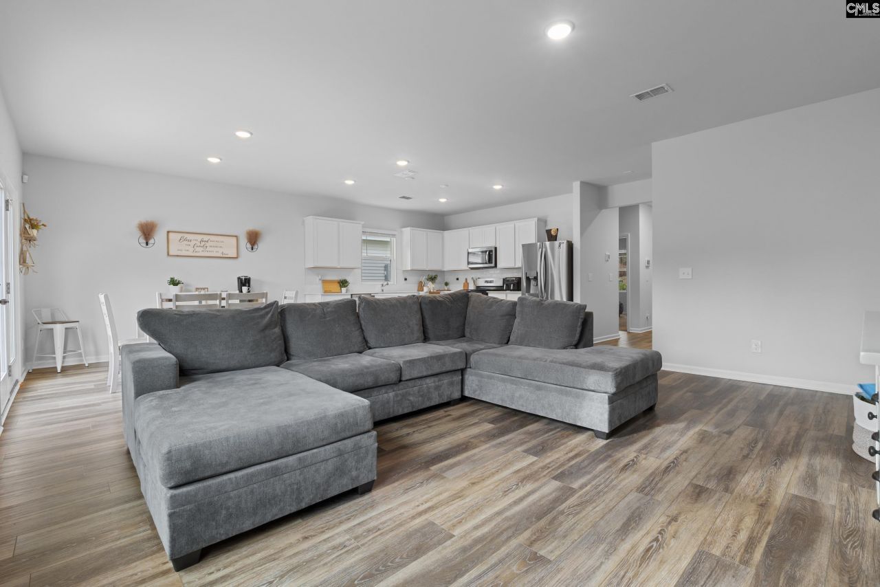 1191 Eagleston Way Photo 11