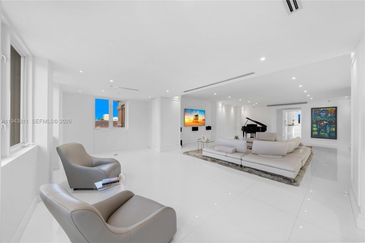 600 Coral Way, Unit 2, Coral Gables, FL 33134 Photo