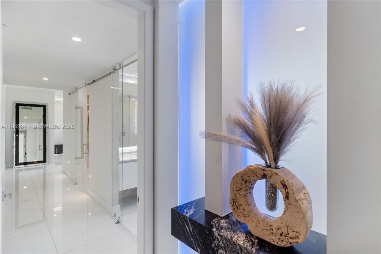 600 Coral Way, Unit 2, Coral Gables, FL 33134 Photo