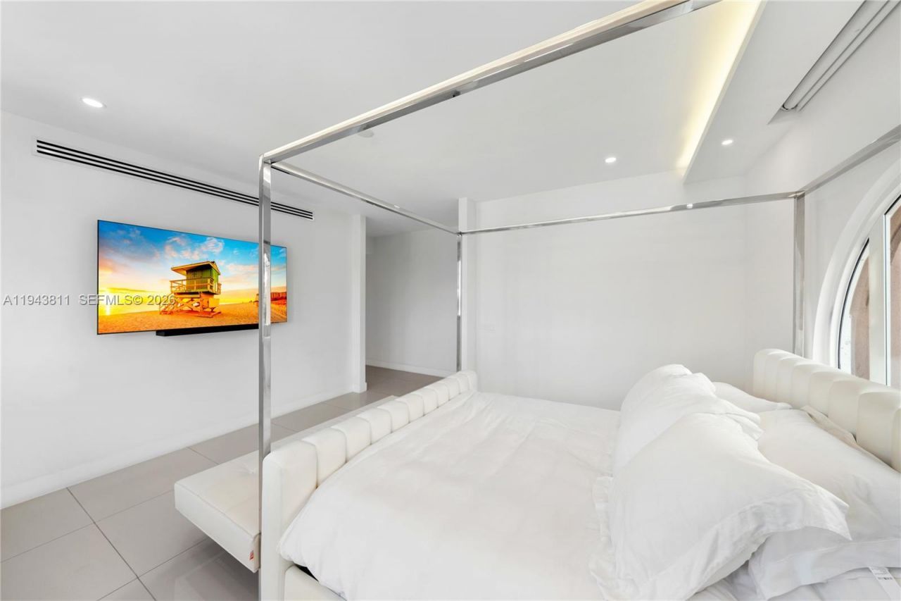 600 Coral Way, Unit 2, Coral Gables, FL 33134 Photo