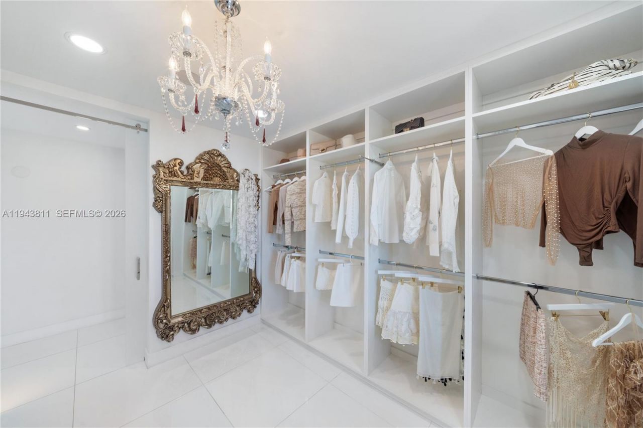 600 Coral Way, Unit 2, Coral Gables, FL 33134 Photo