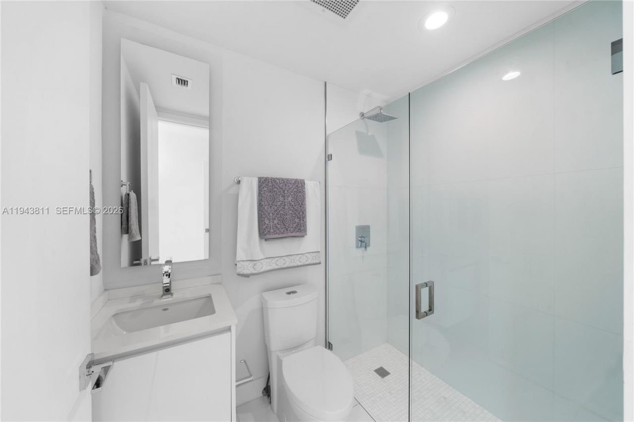 600 Coral Way, Unit 2, Coral Gables, FL 33134 Photo