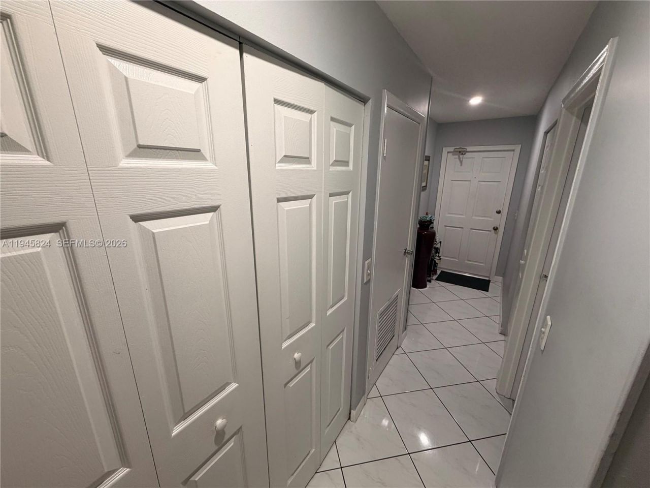 9601 NW 16th St, Pembroke Pines, FL 33024 Photo