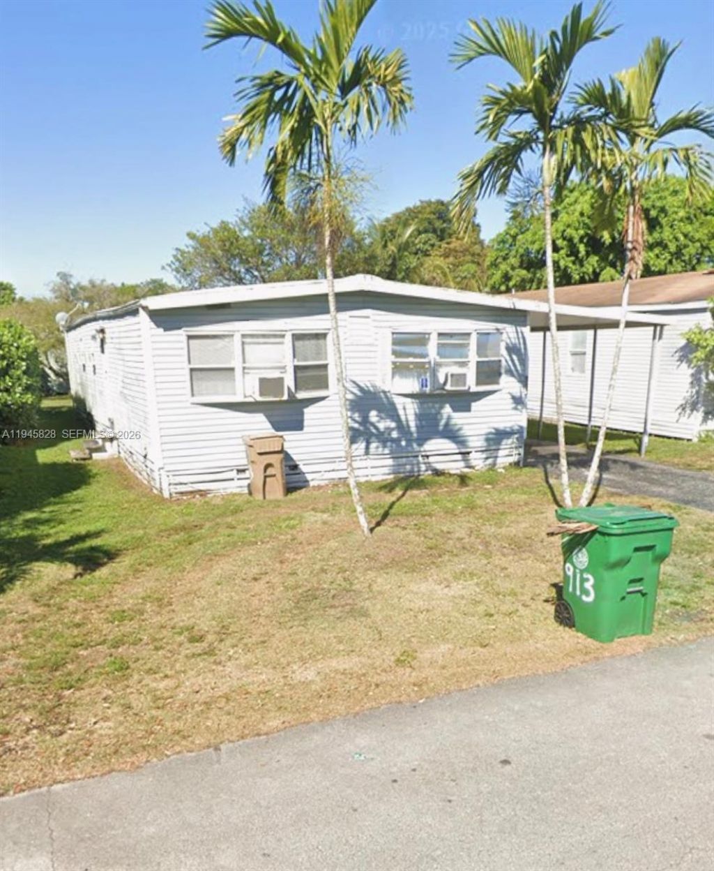 913 SW 131st Way, Davie, FL 33325 Photo