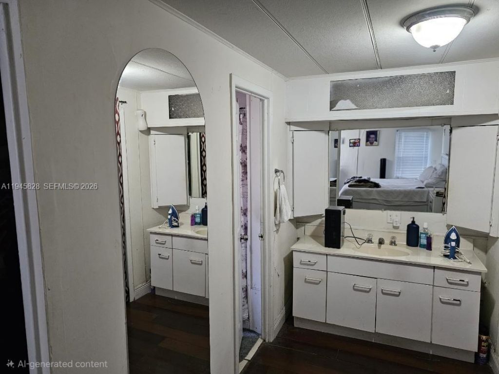 913 SW 131st Way, Davie, FL 33325 Photo