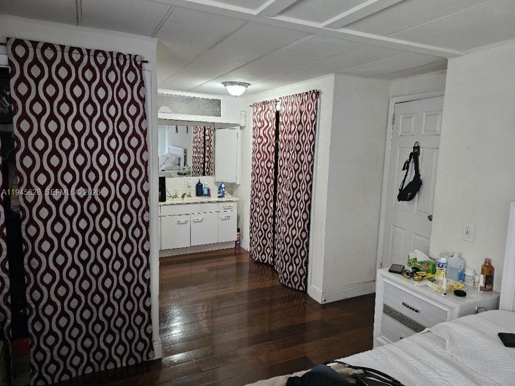 913 SW 131st Way, Davie, FL 33325 Photo