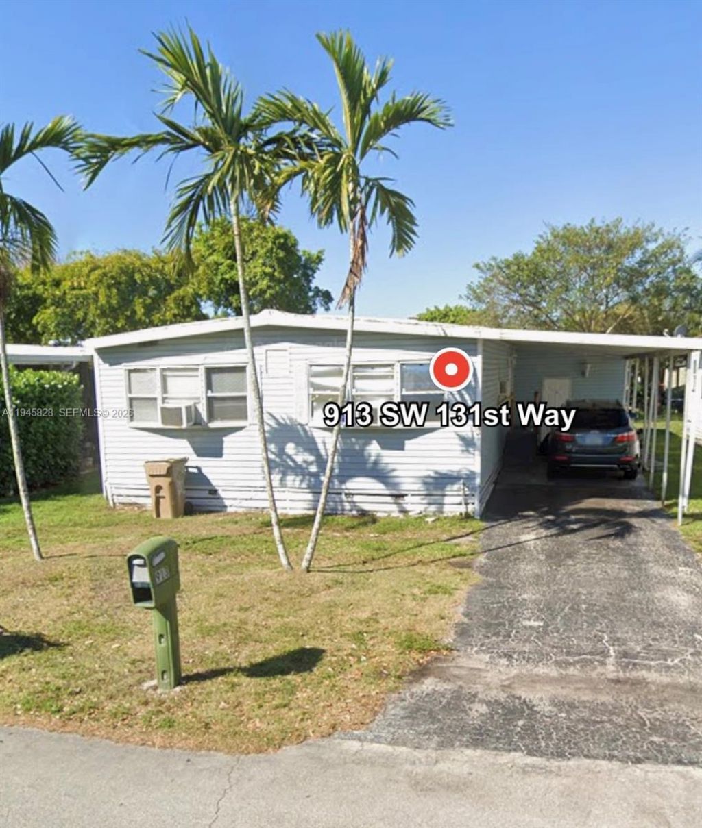 913 SW 131st Way, Davie, FL 33325 Photo