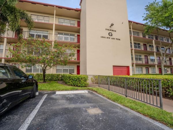 1551 SW 135th Ter, Unit 107G, Pembroke Pines, FL 33027