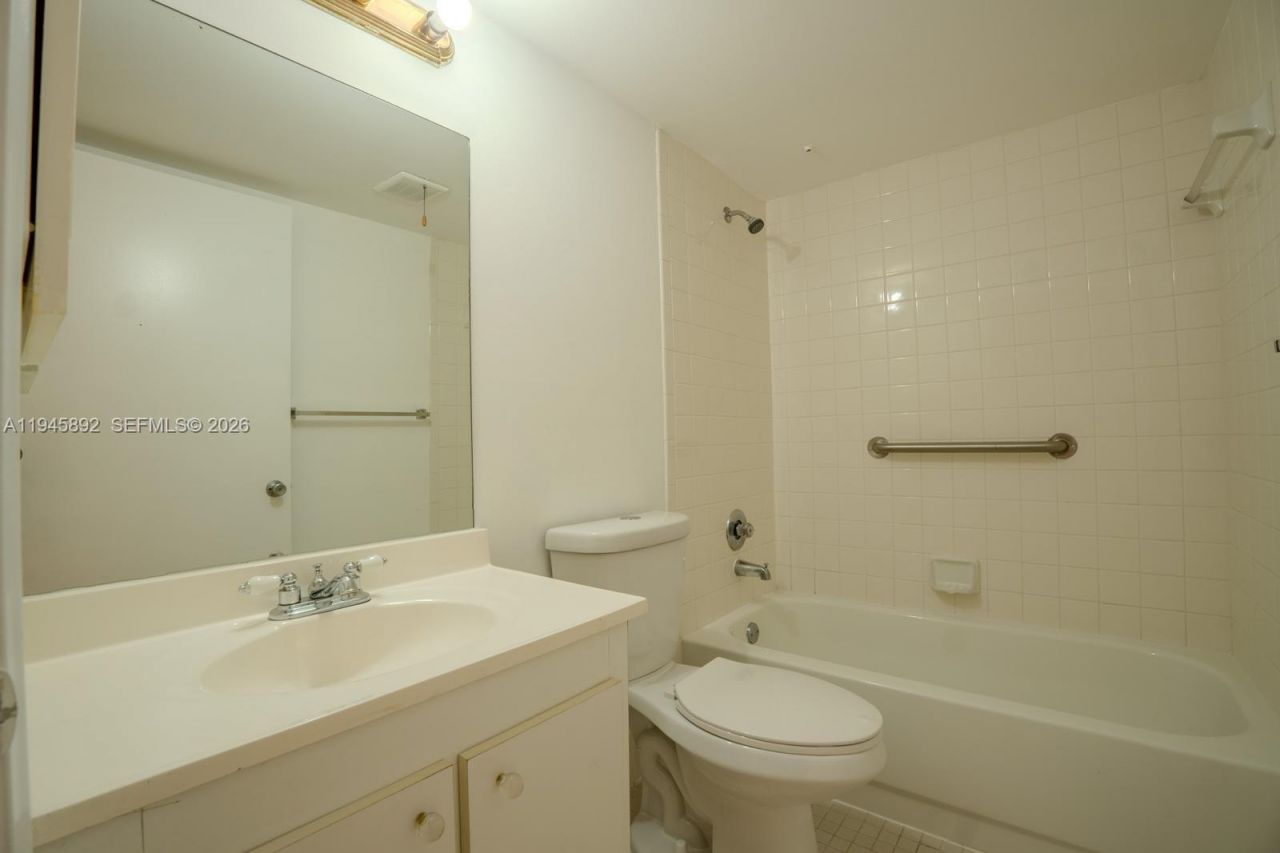 1551 SW 135th Ter, Unit 107G, Pembroke Pines, FL 33027 Photo