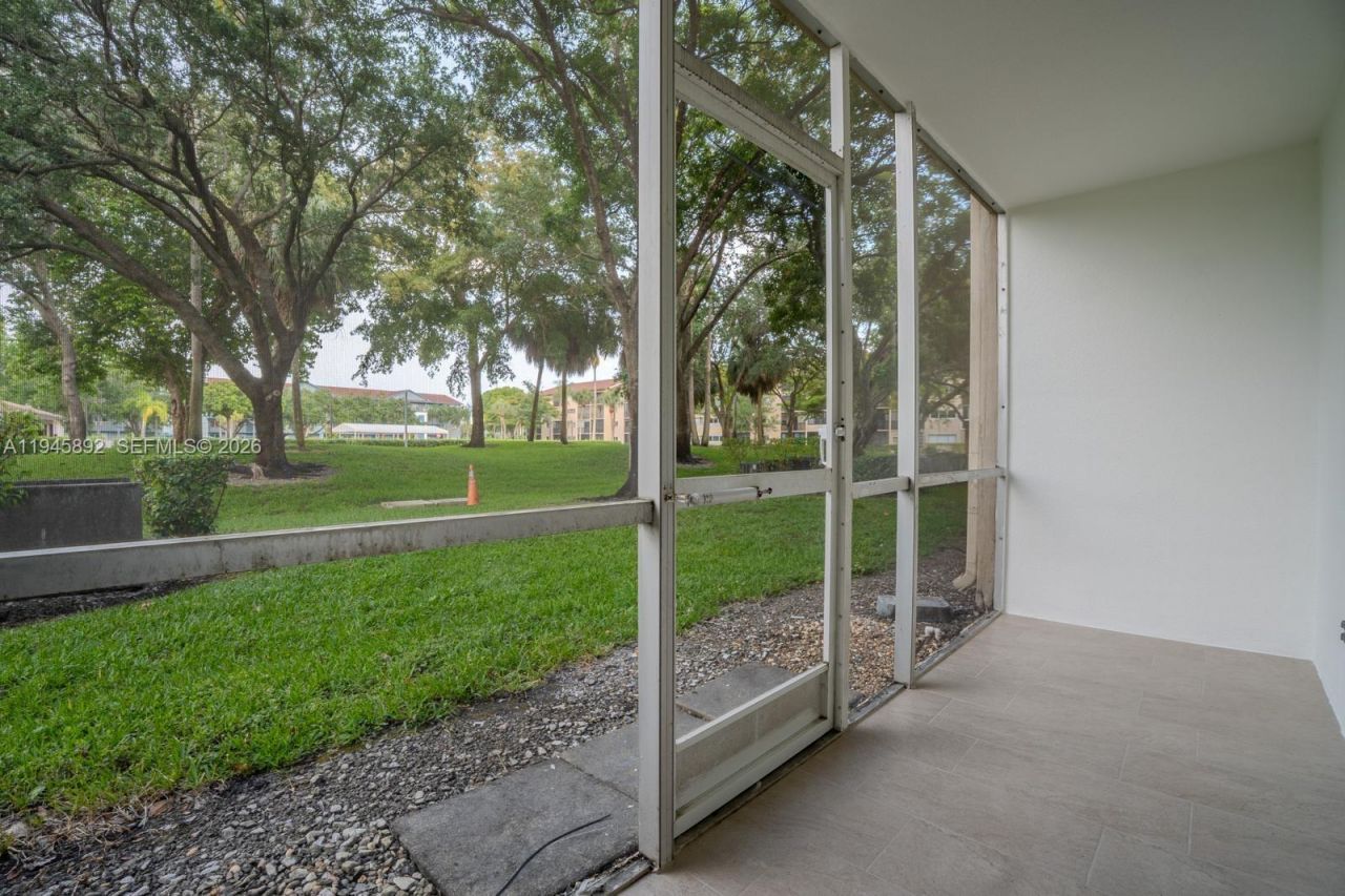 1551 SW 135th Ter, Unit 107G, Pembroke Pines, FL 33027 Photo