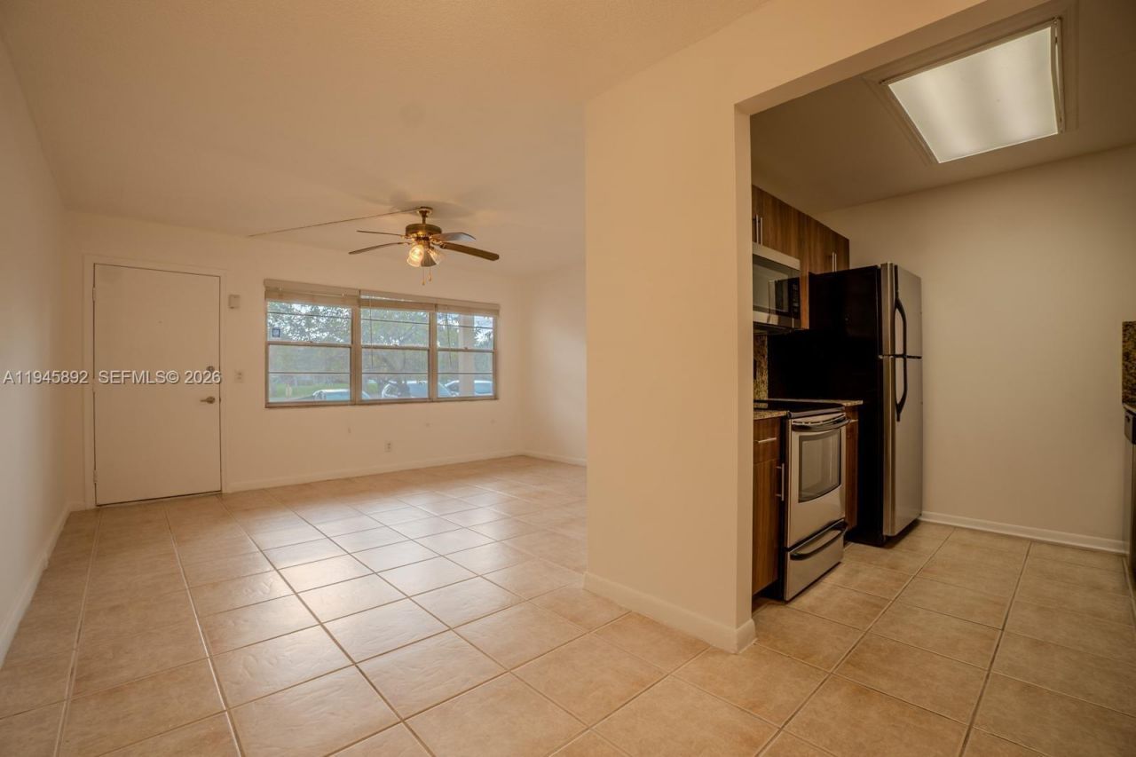 1551 SW 135th Ter, Unit 107G, Pembroke Pines, FL 33027 Photo