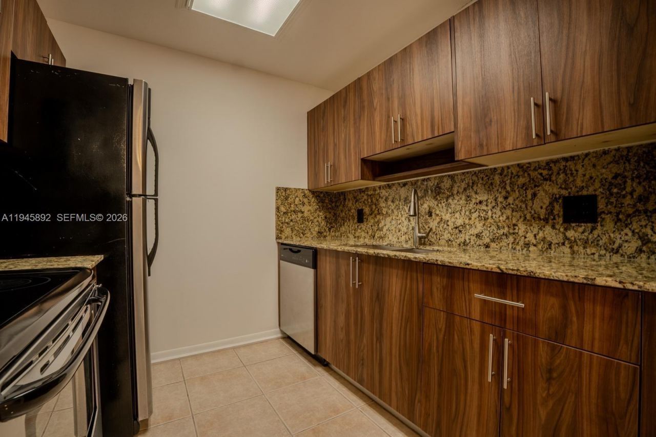1551 SW 135th Ter, Unit 107G, Pembroke Pines, FL 33027 Photo