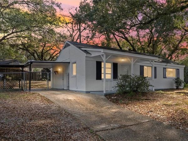 4017 Meadow Wood Curve, Mobile, AL 36609