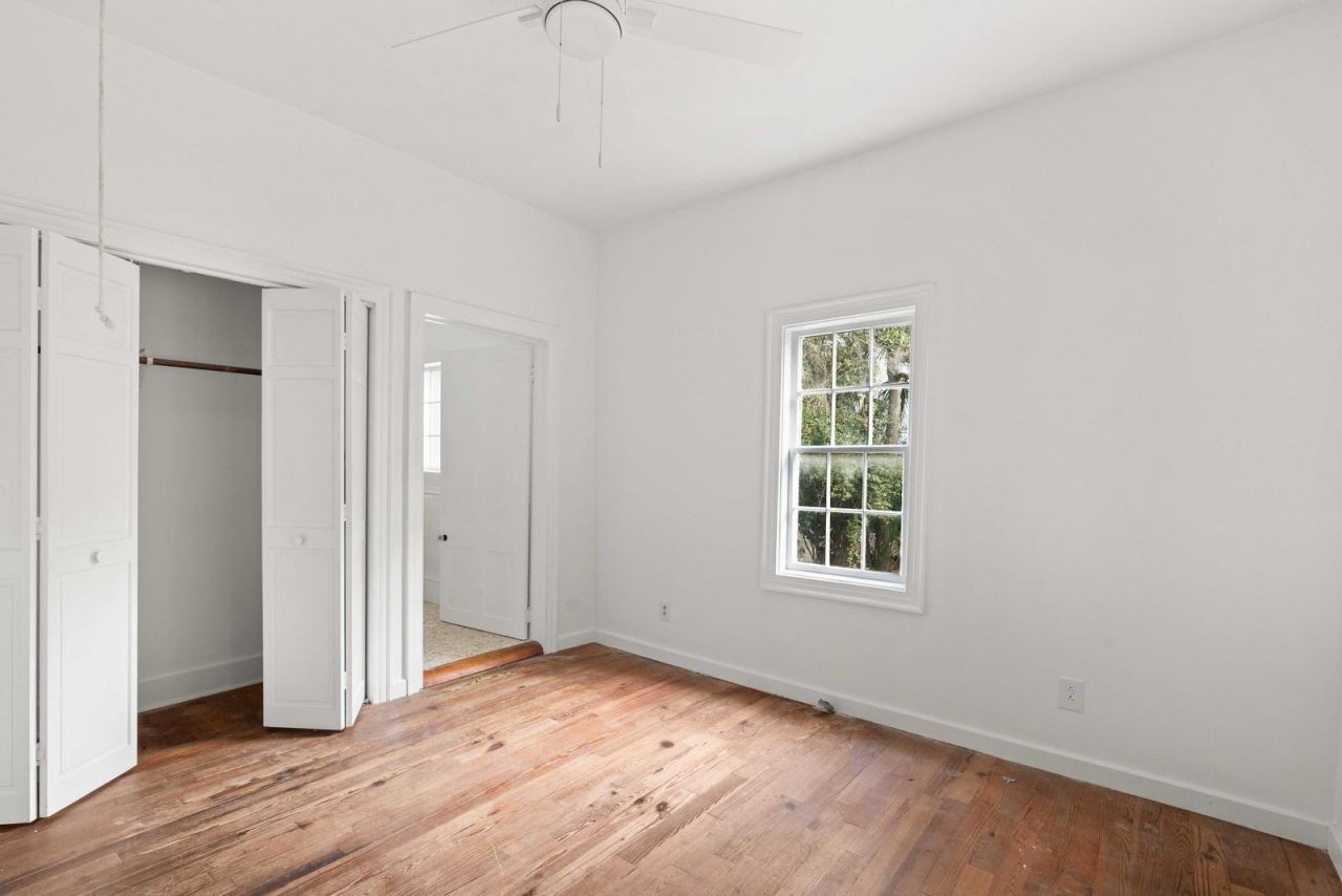 2250 Myrtle Avenue Photo 13