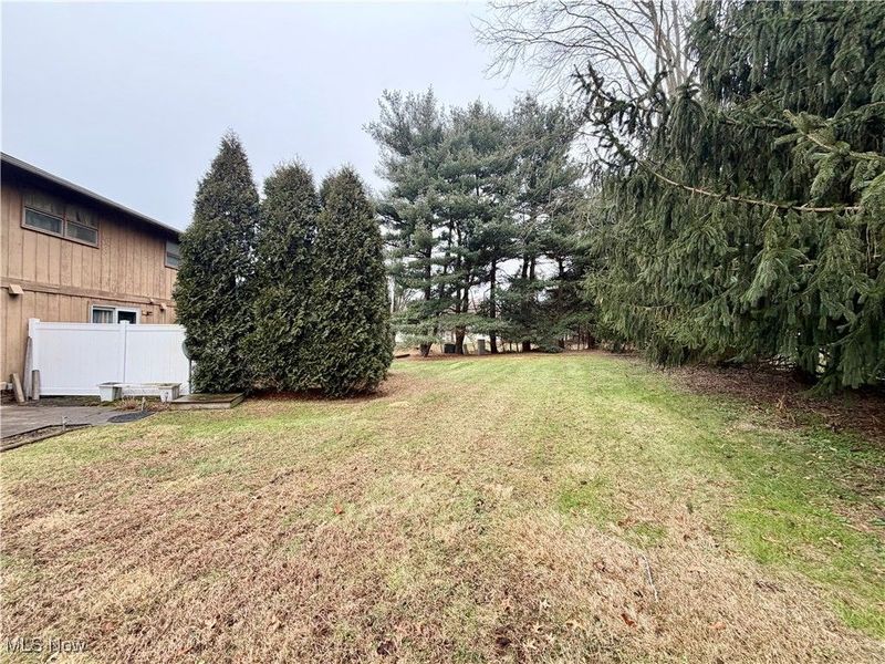 792 Kingwood Drive NE, Bolivar, OH 44612 Photo 9