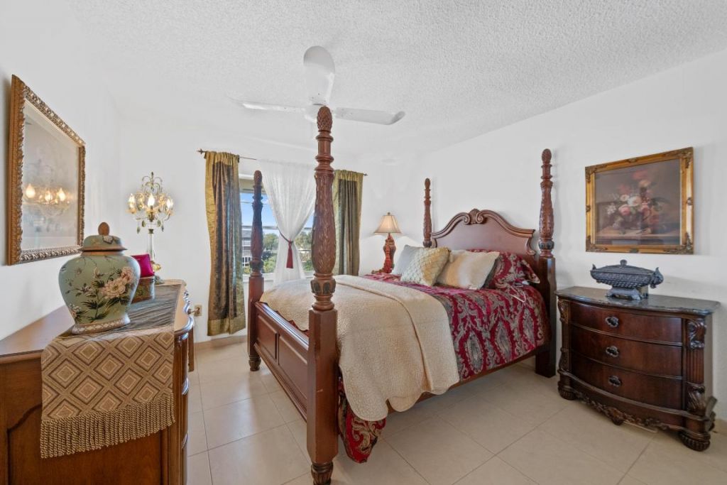 5180 E Sabal Palm Boulevard, Unit 338, Tamarac, FL 33319 Photo