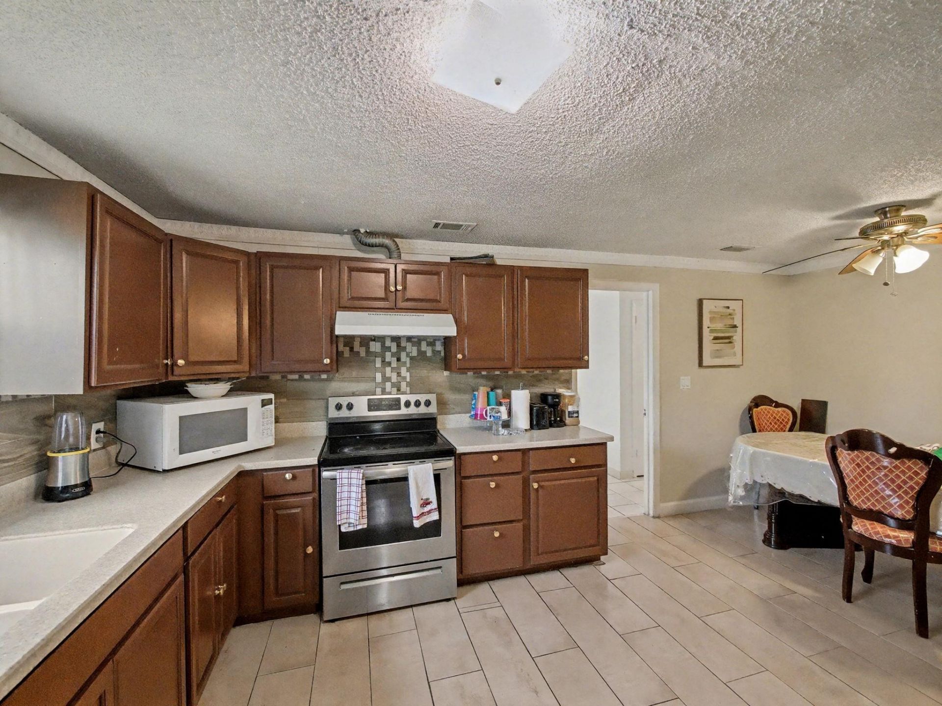 5043 Marcia Place, West Palm Beach, FL 33407 Photo