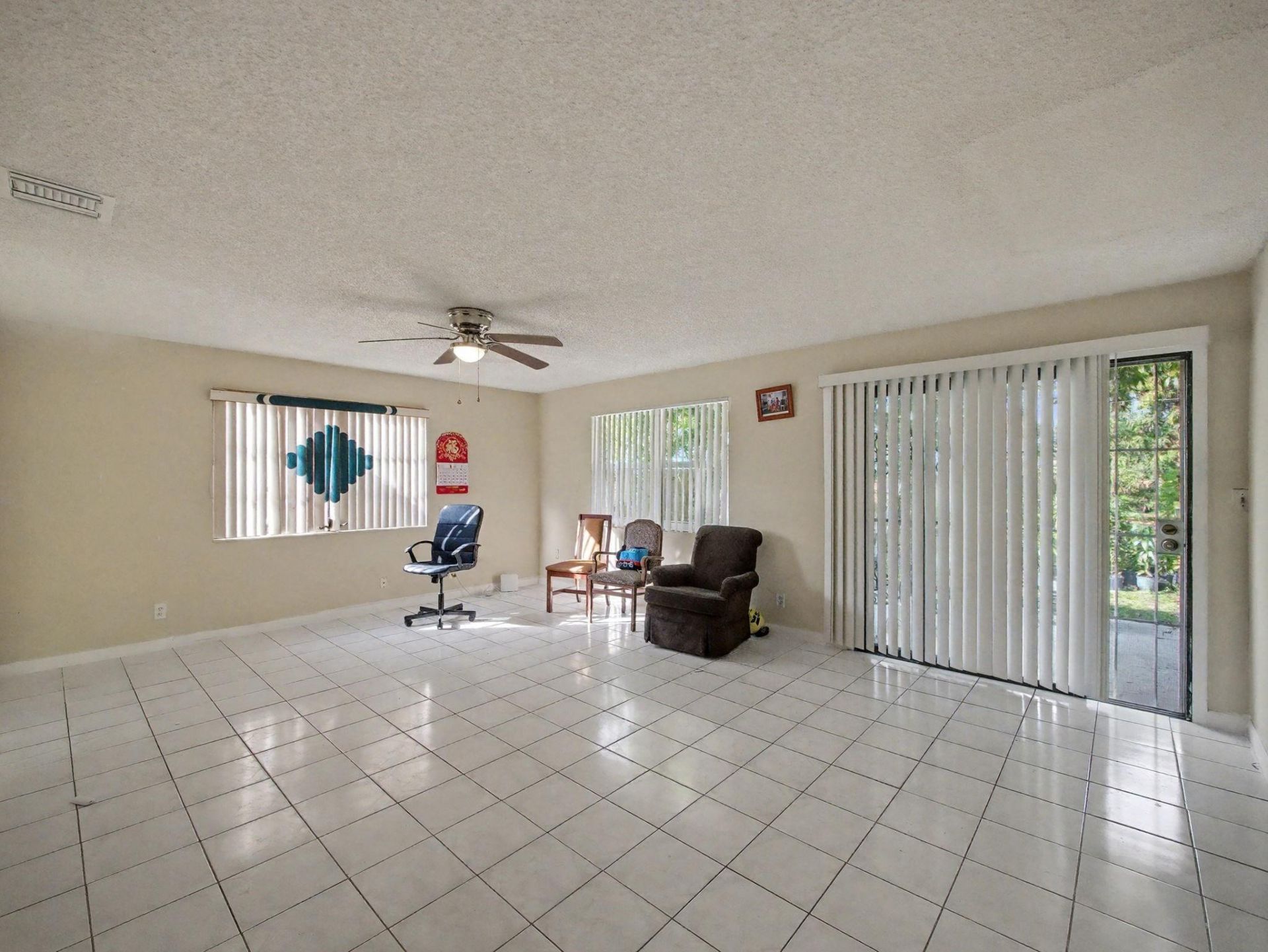 5043 Marcia Place, West Palm Beach, FL 33407 Photo