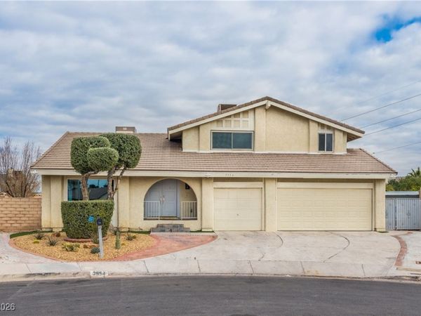 3954 Keystone Court, Las Vegas, NV 89103