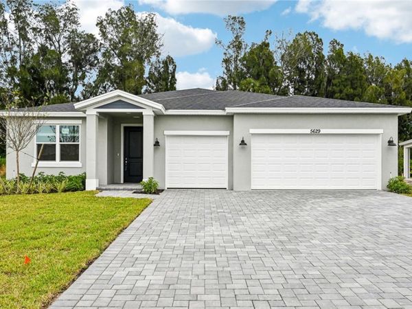 5629 Hampton Park Circle, Vero Beach, FL 32966