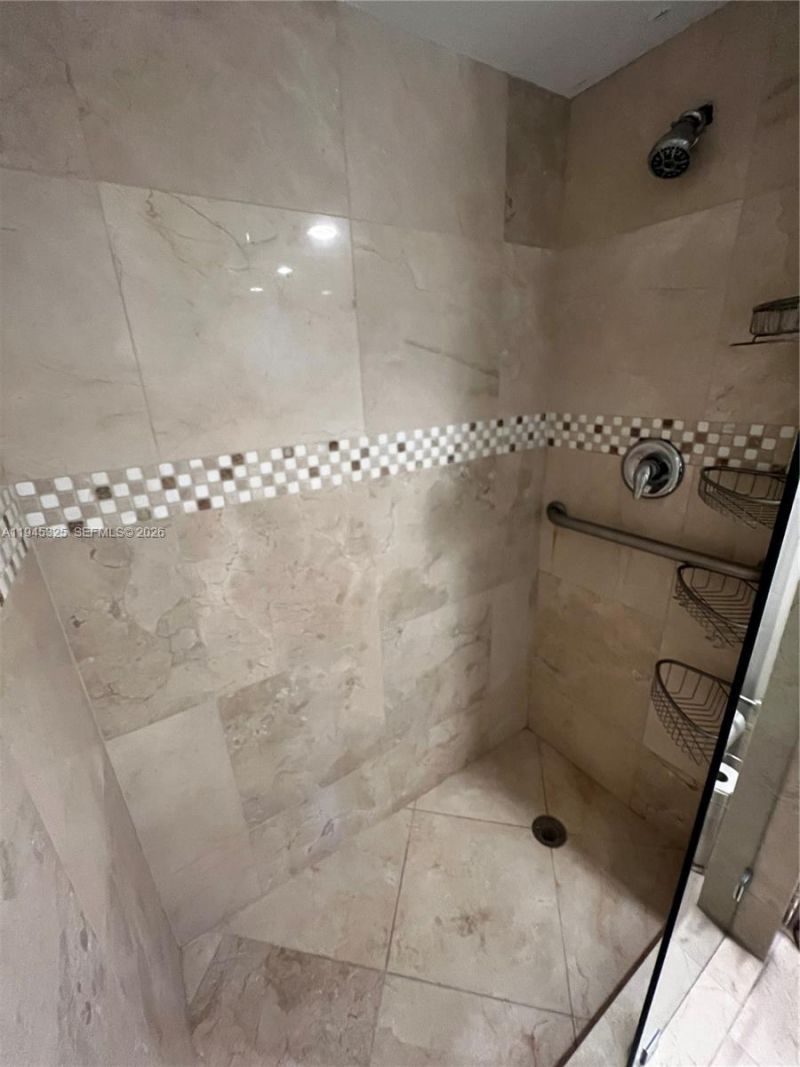 19707 Turnberry Way , Unit 4L, Aventura, FL 33180 Photo