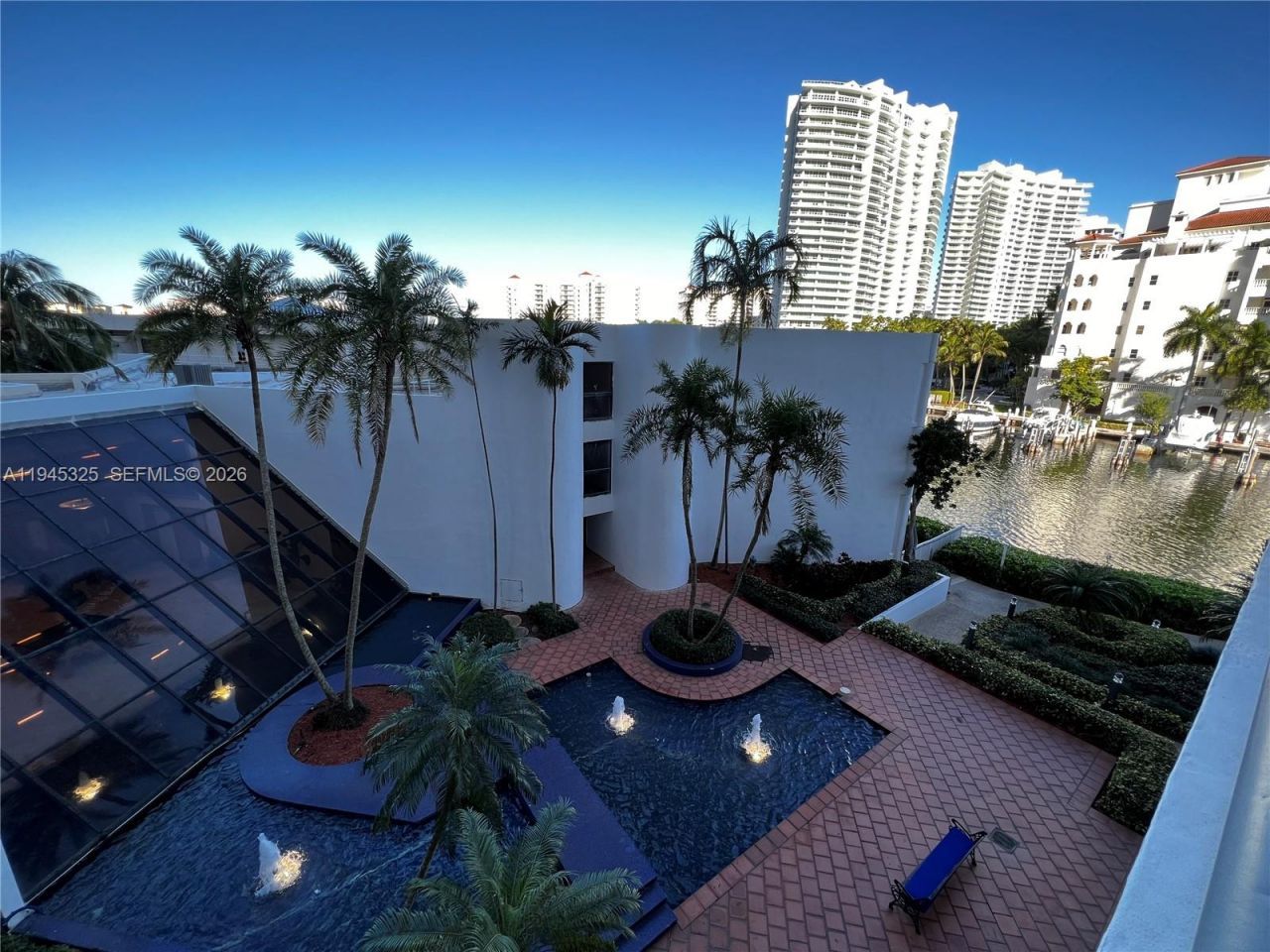 19707 Turnberry Way , Unit 4L, Aventura, FL 33180 Photo