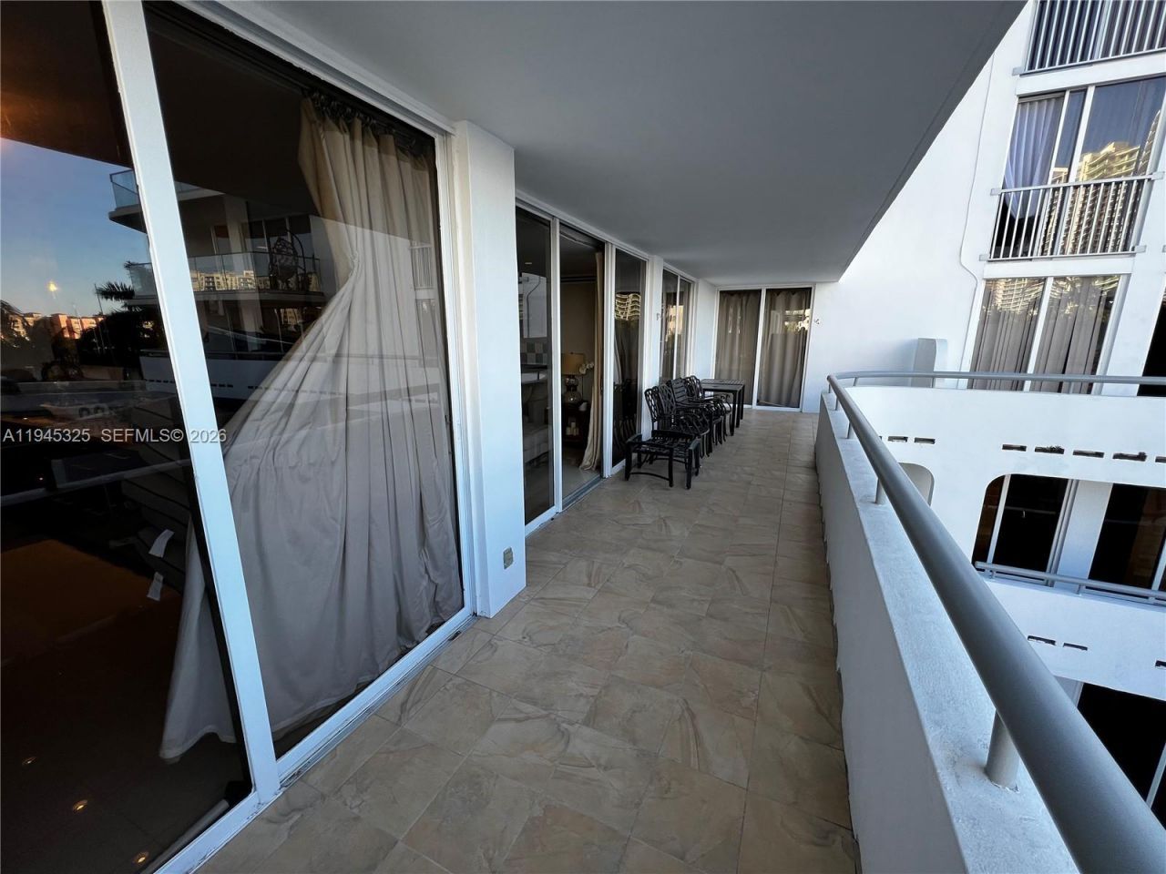 19707 Turnberry Way , Unit 4L, Aventura, FL 33180 Photo