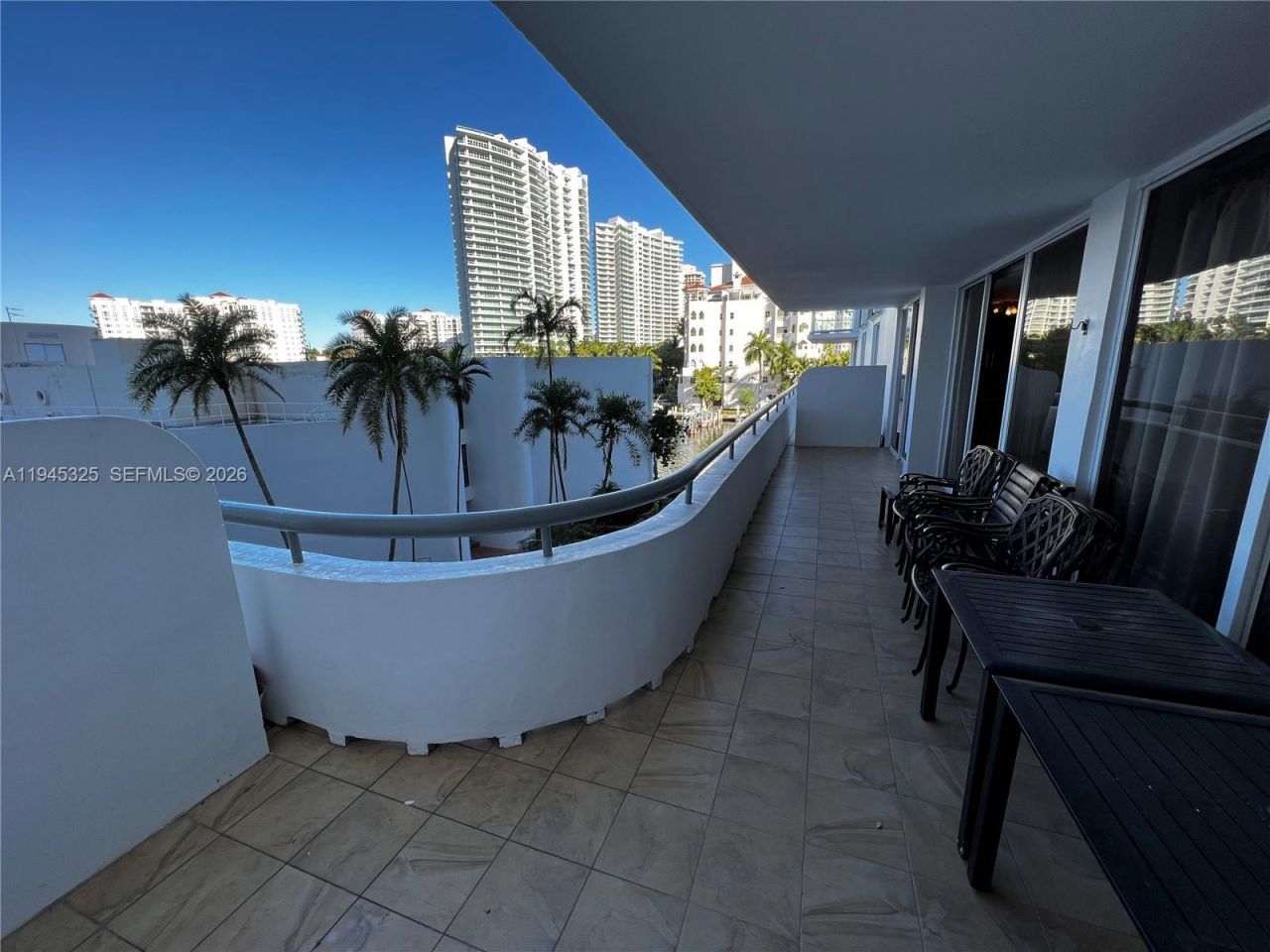 19707 Turnberry Way , Unit 4L, Aventura, FL 33180 Photo