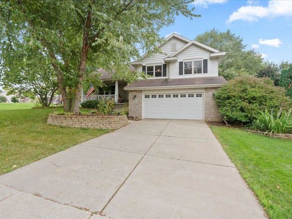 1171 Carriage Drive, Sun Prairie, WI 53590